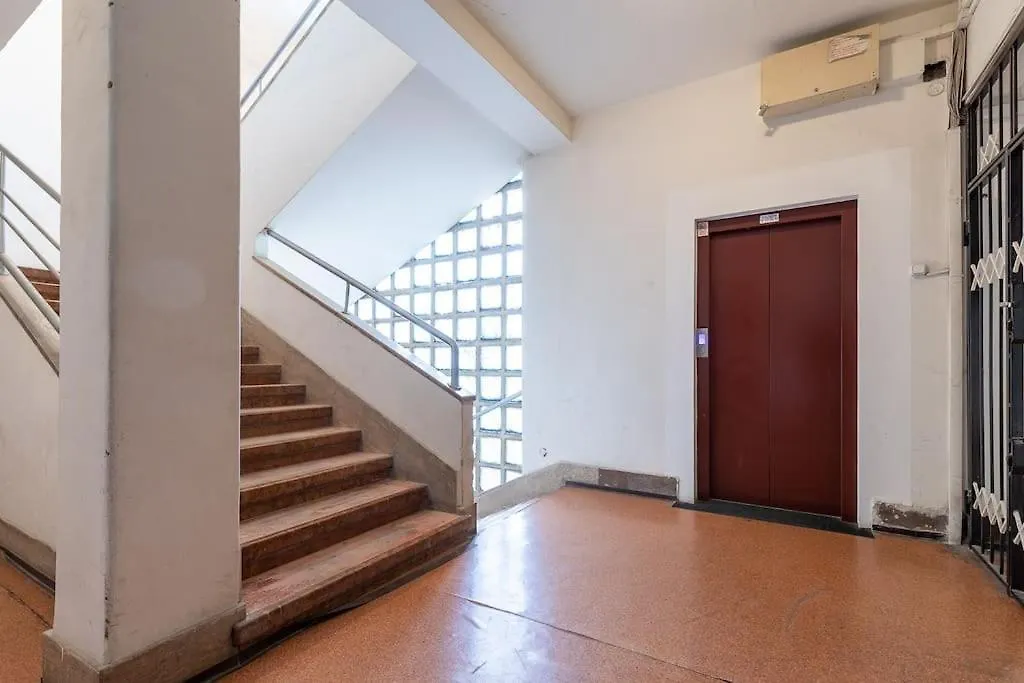 בודפשט Midtown Artistic Apartment